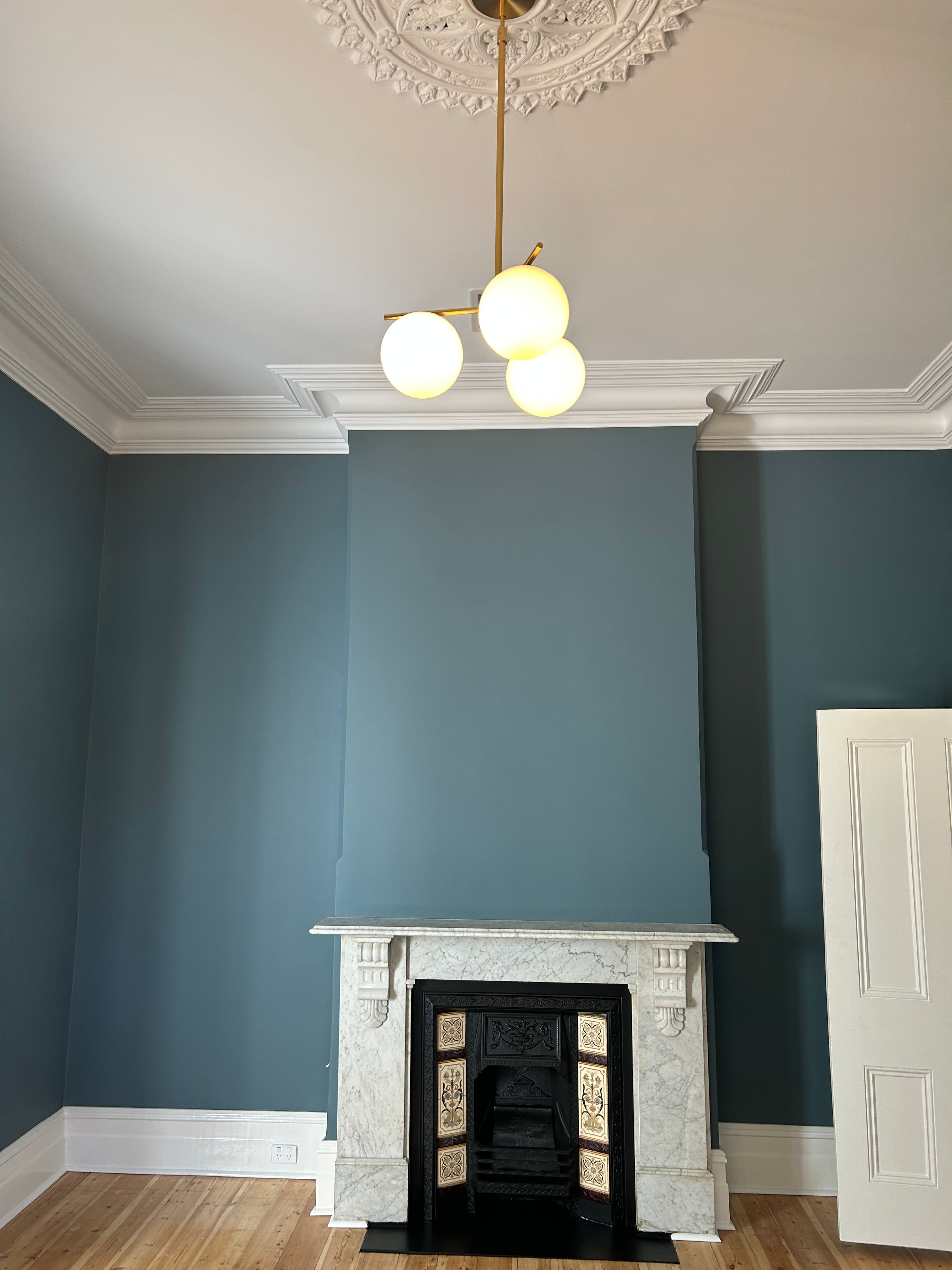 Heritage ornate plaster ceiling restoration
